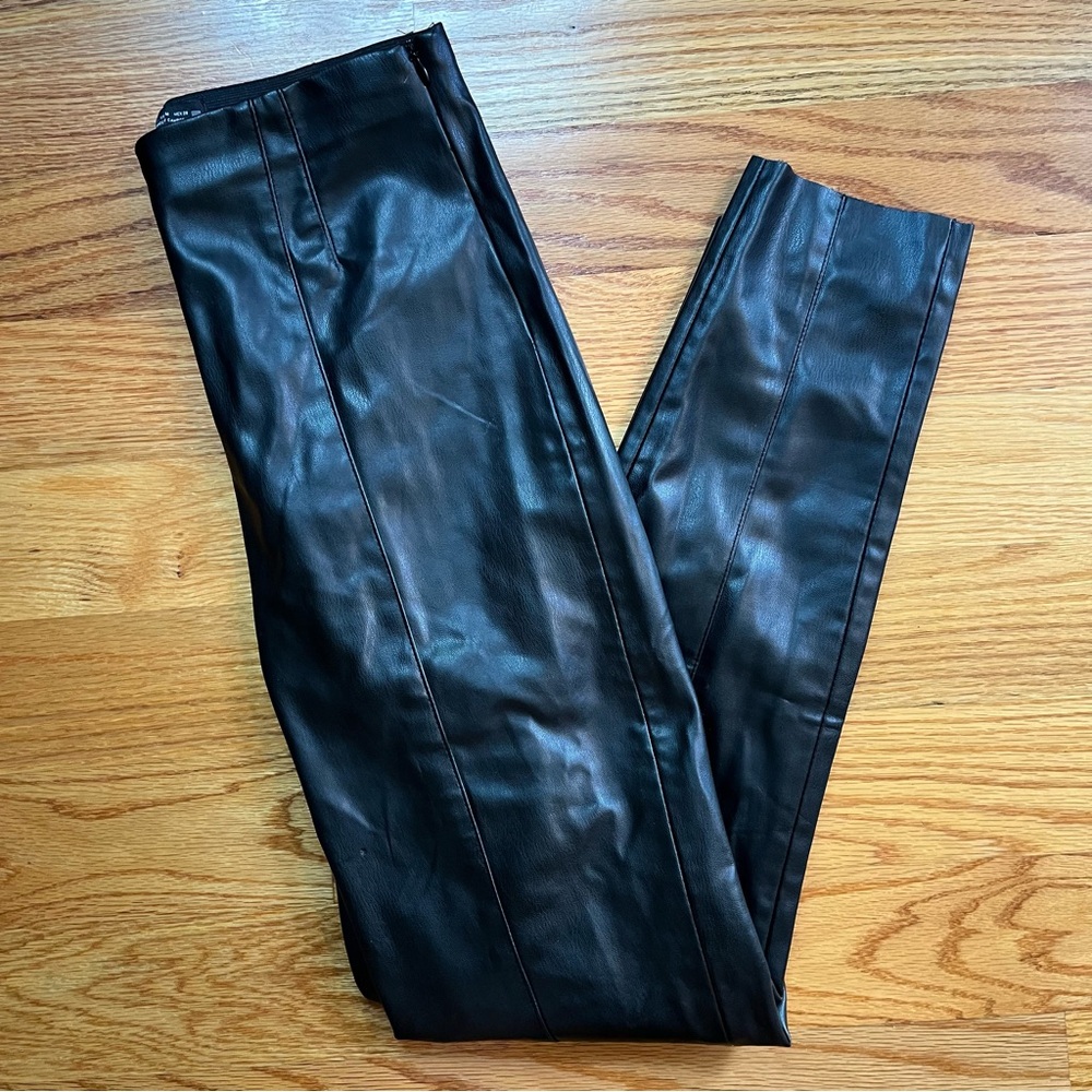 Zara black faux leather pants size medium